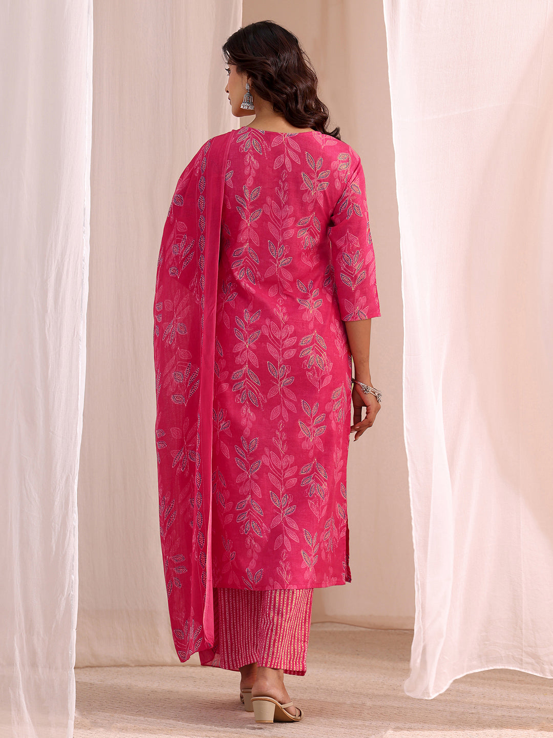  Pink Floral Printed Cotton Blend Straight Suit Set 