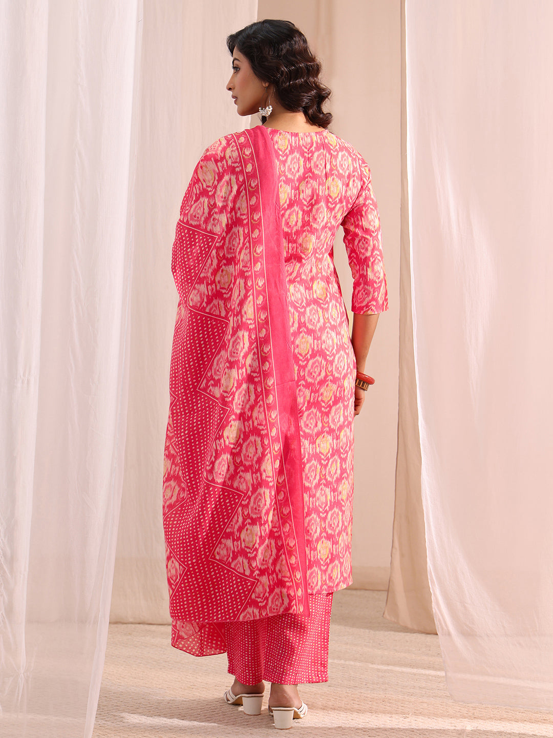  Coral Ethnic Printed Cotton Blend Straight Suit Set 