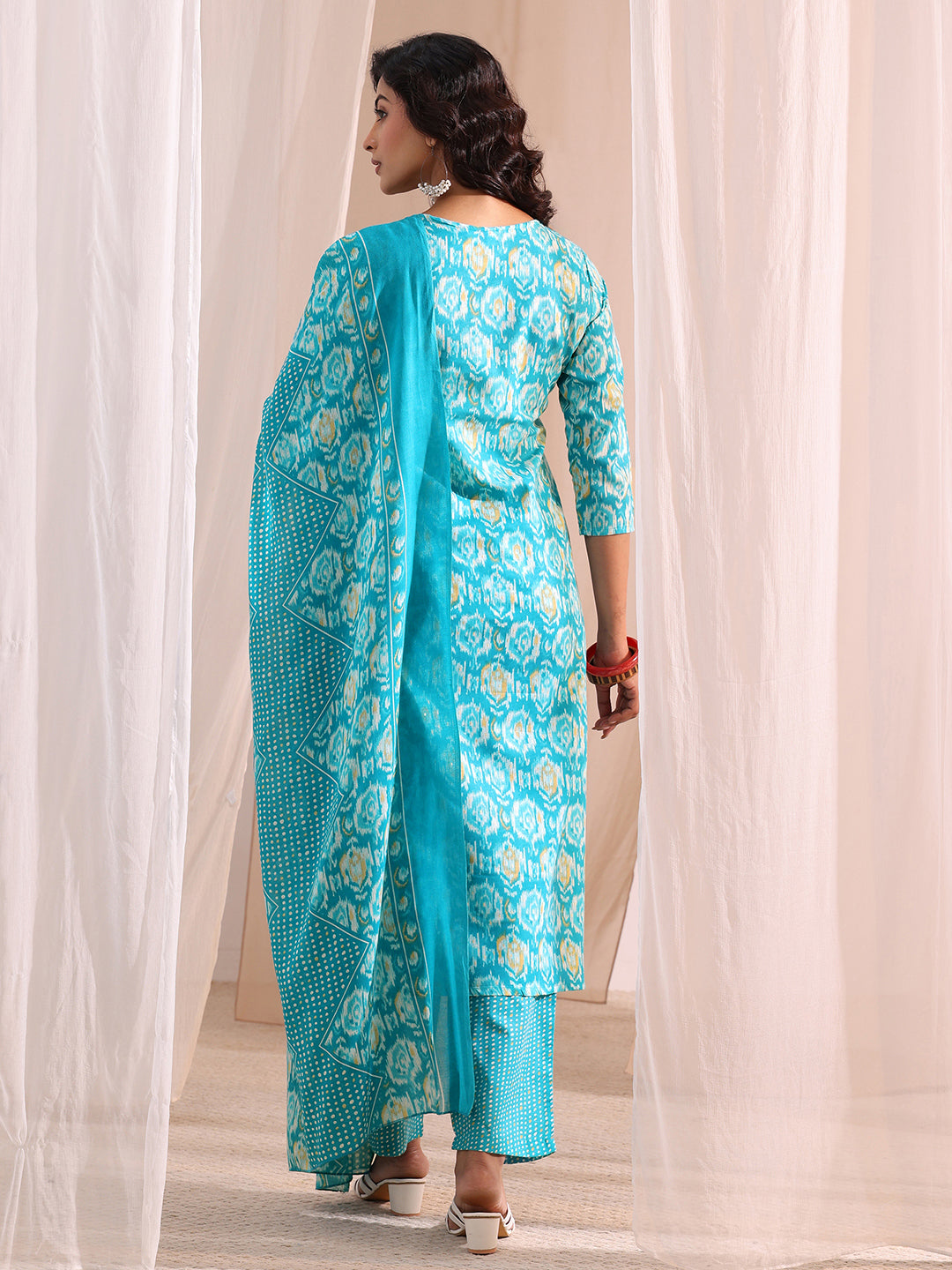  Blue Ethnic Printed Cotton Blend Straight Suit Set 