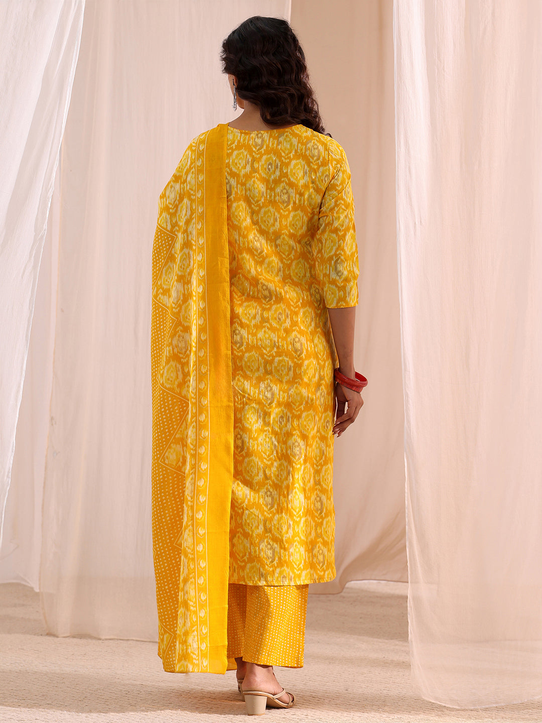  Yellow Ethnic Printed Cotton Blend Straight Suit Set 