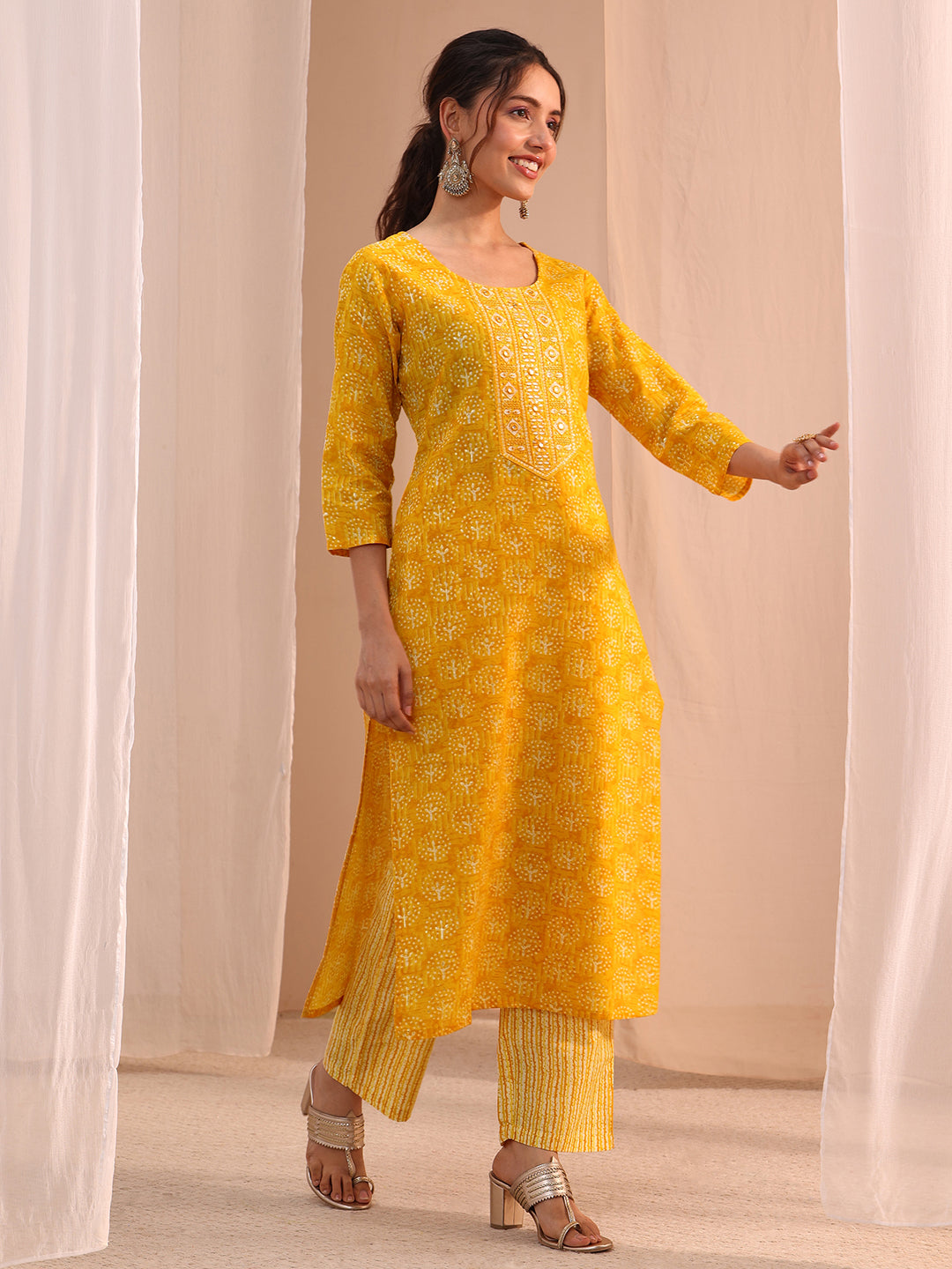  Yellow Floral Printed Cotton Blend Straight Suit Set 