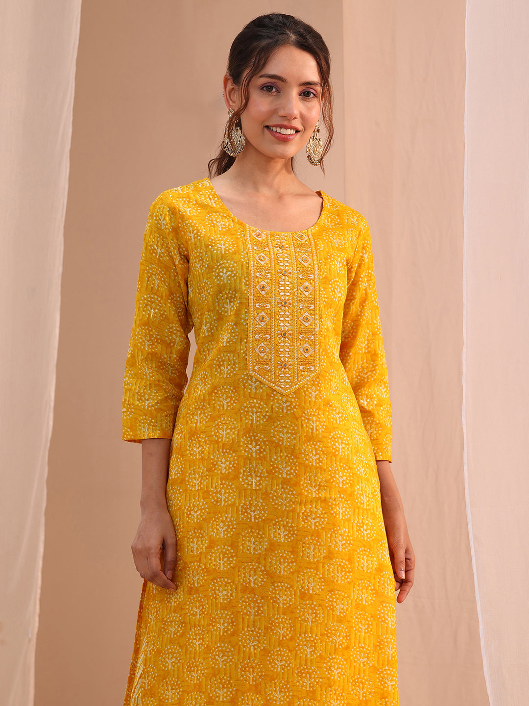  Yellow Floral Printed Cotton Blend Straight Suit Set 