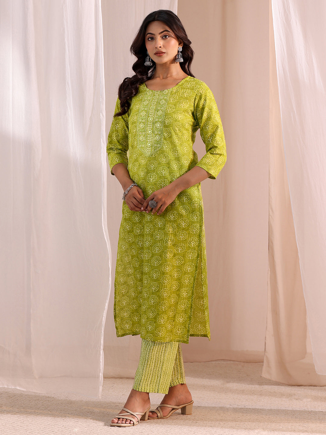  Green Floral Printed Cotton Blend Straight Suit Set 
