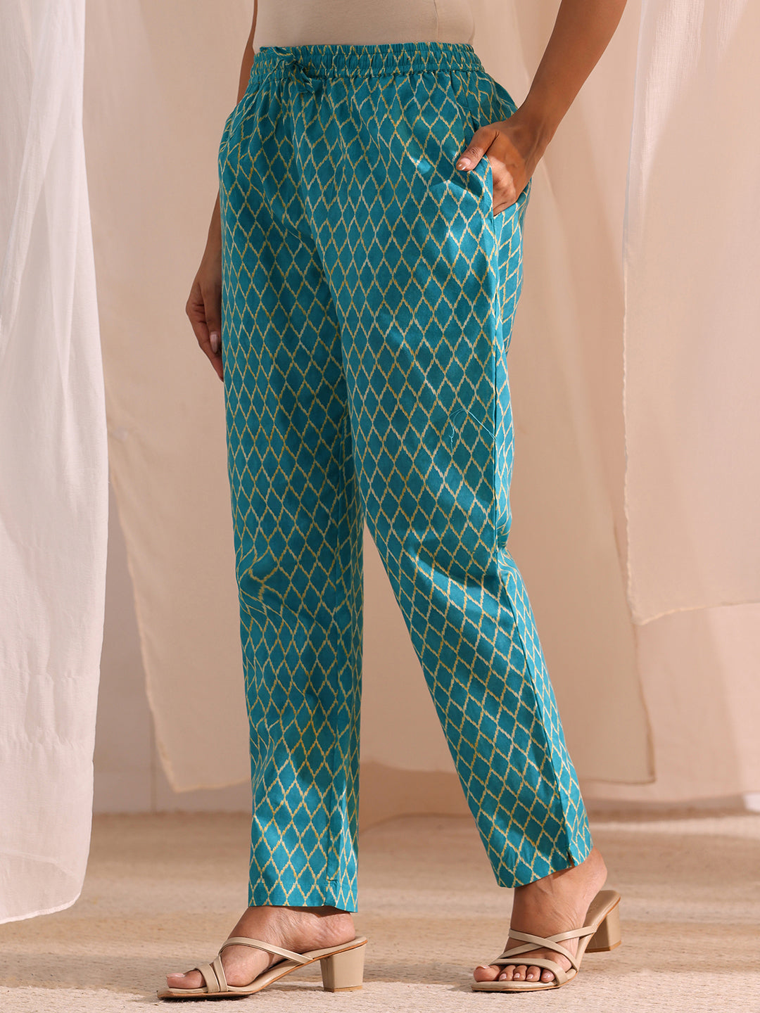  Blue Yoke Embellished Cotton Blend Straight Suit Set 