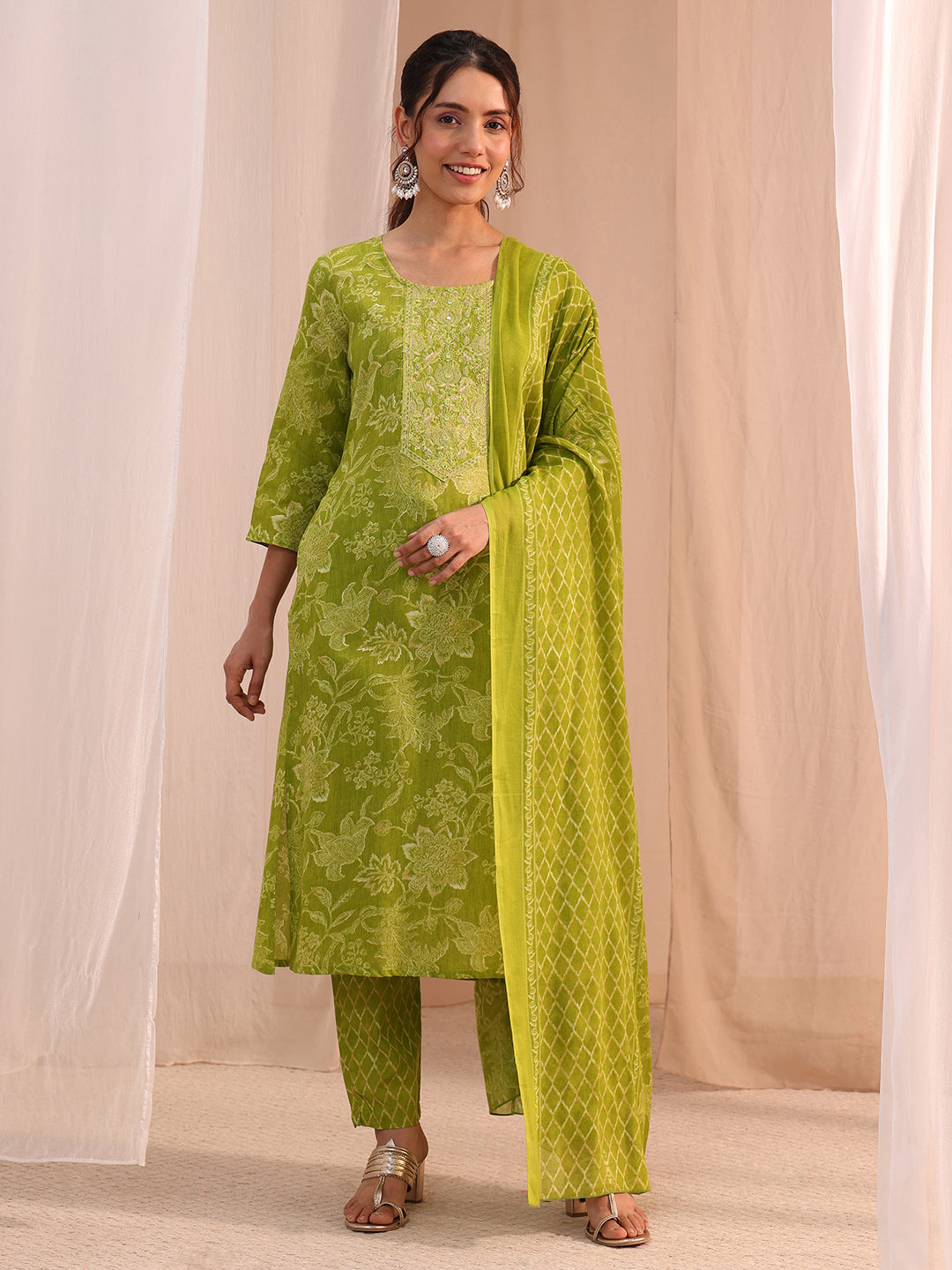  Green Yoke Embellished Cotton Blend Straight Suit Set 