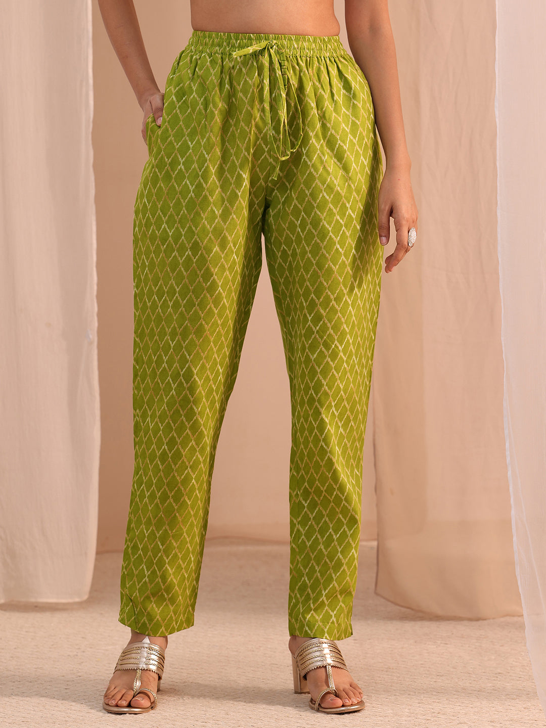  Green Yoke Embellished Cotton Blend Straight Suit Set 
