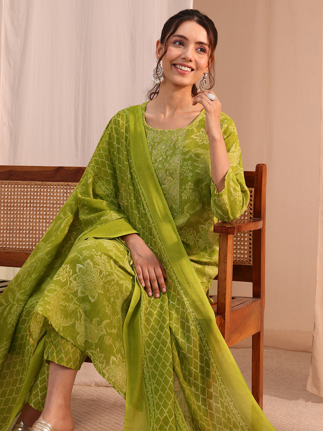 libas Green Yoke Embellished Cotton Blend Straight Suit Set-picture-37