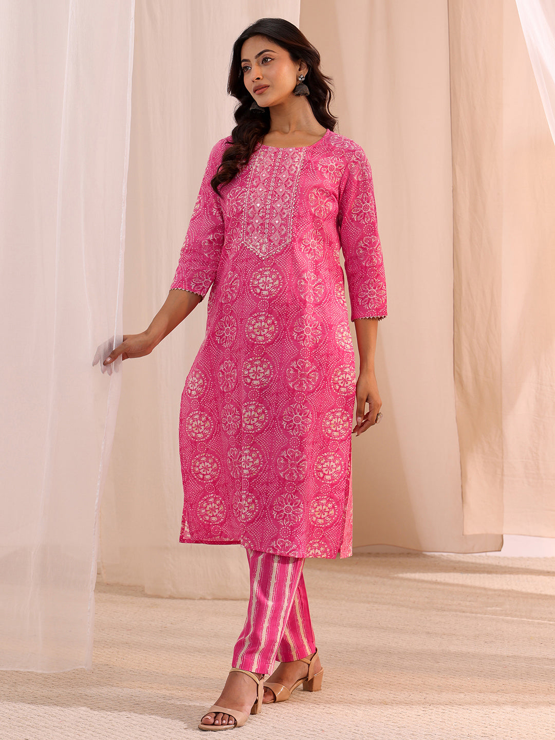  Pink Floral Cotton Blend Straight Suit Set 