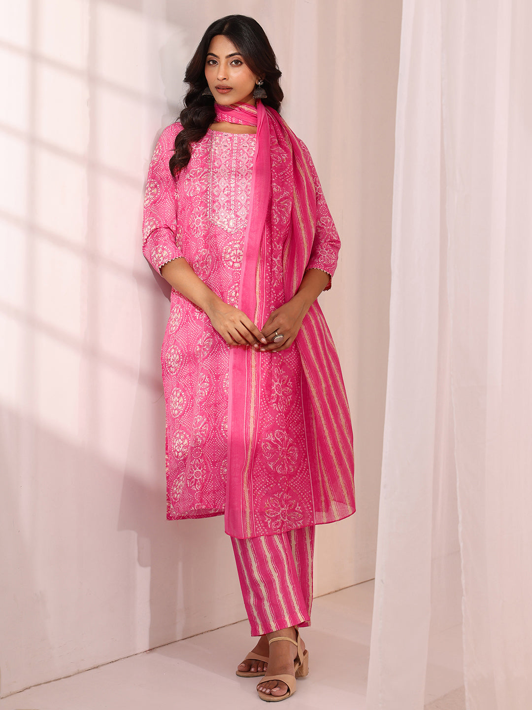  Pink Floral Cotton Blend Straight Suit Set 