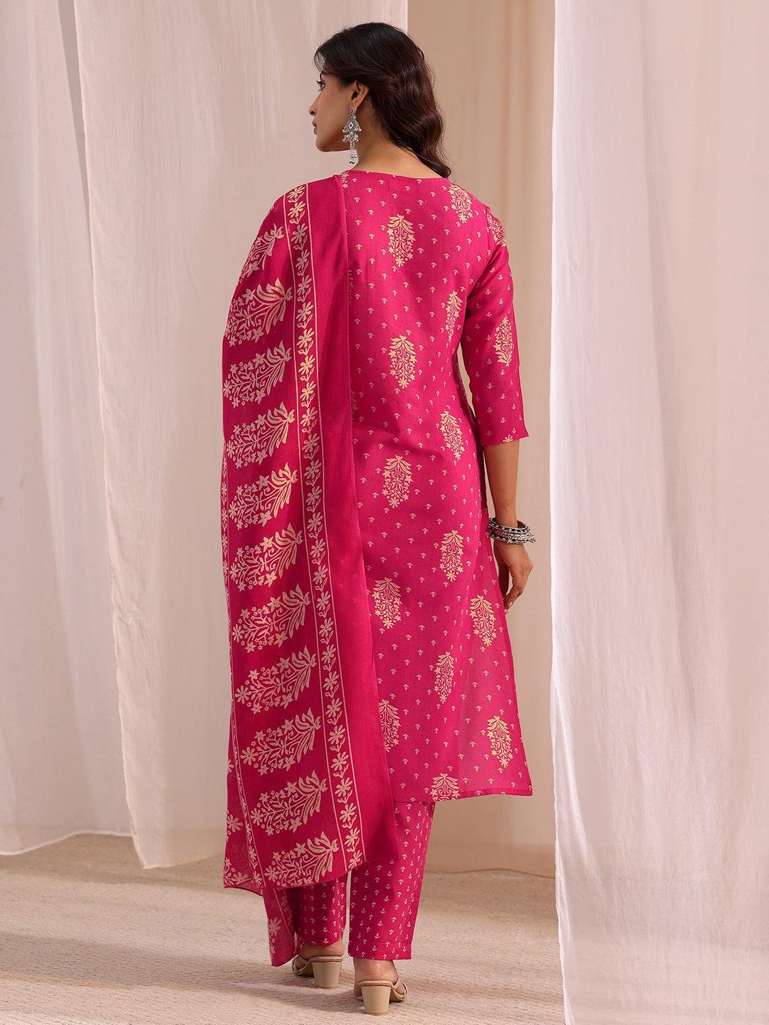  Pink Yoke Embellished Cotton Blend Straight Suit Set 