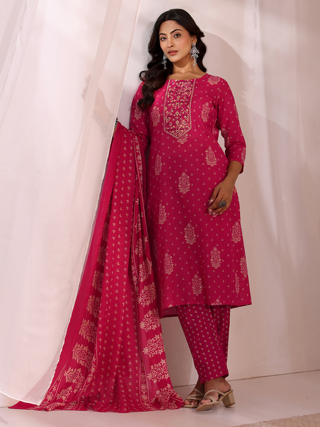 libas Gerua Pink Yoke Embellished Cotton Blend Straight Suit Set-picture-30