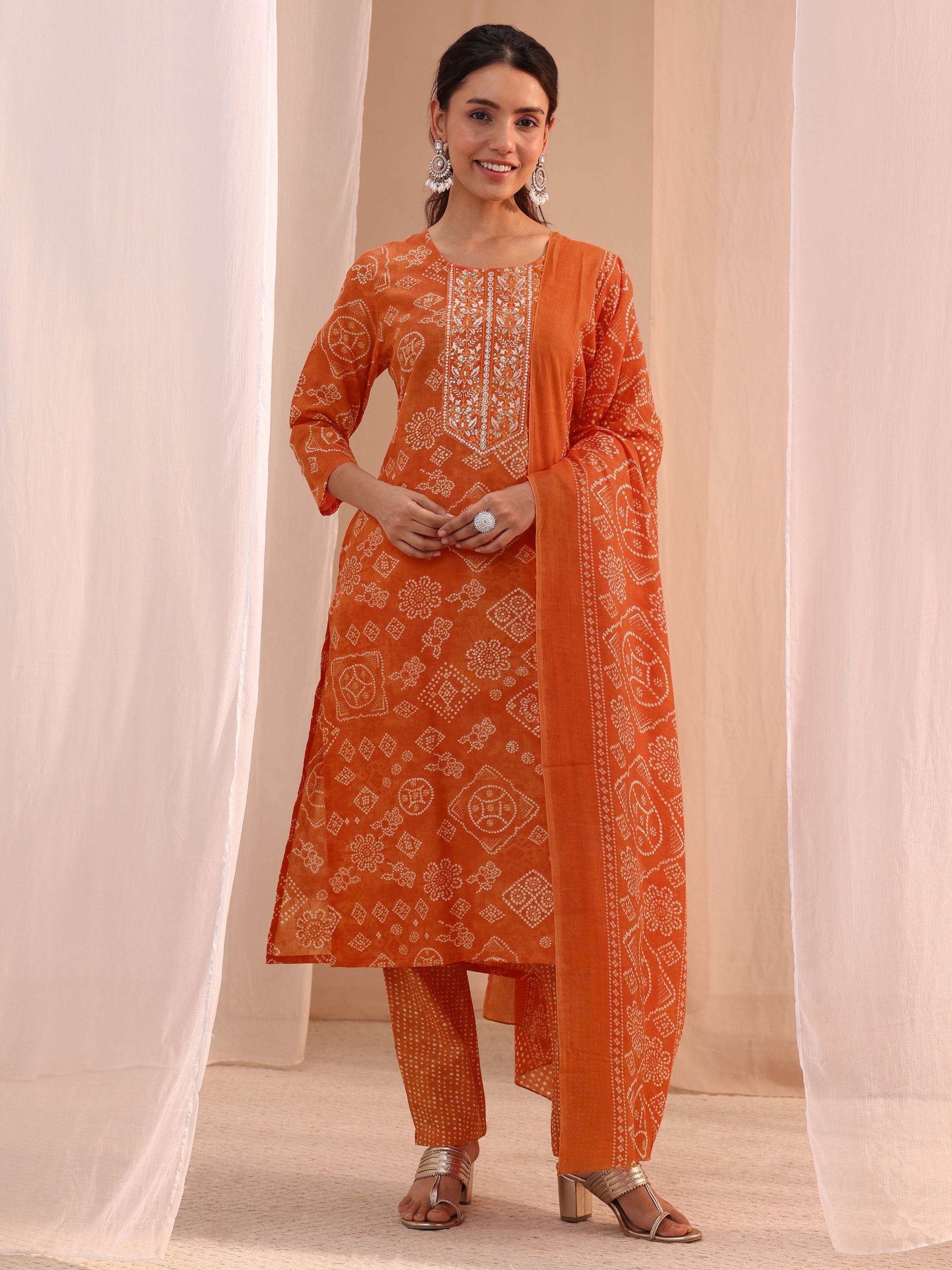 libas Orange Bandhani Printed Cotton Blend Straight Suit Set-picture-44
