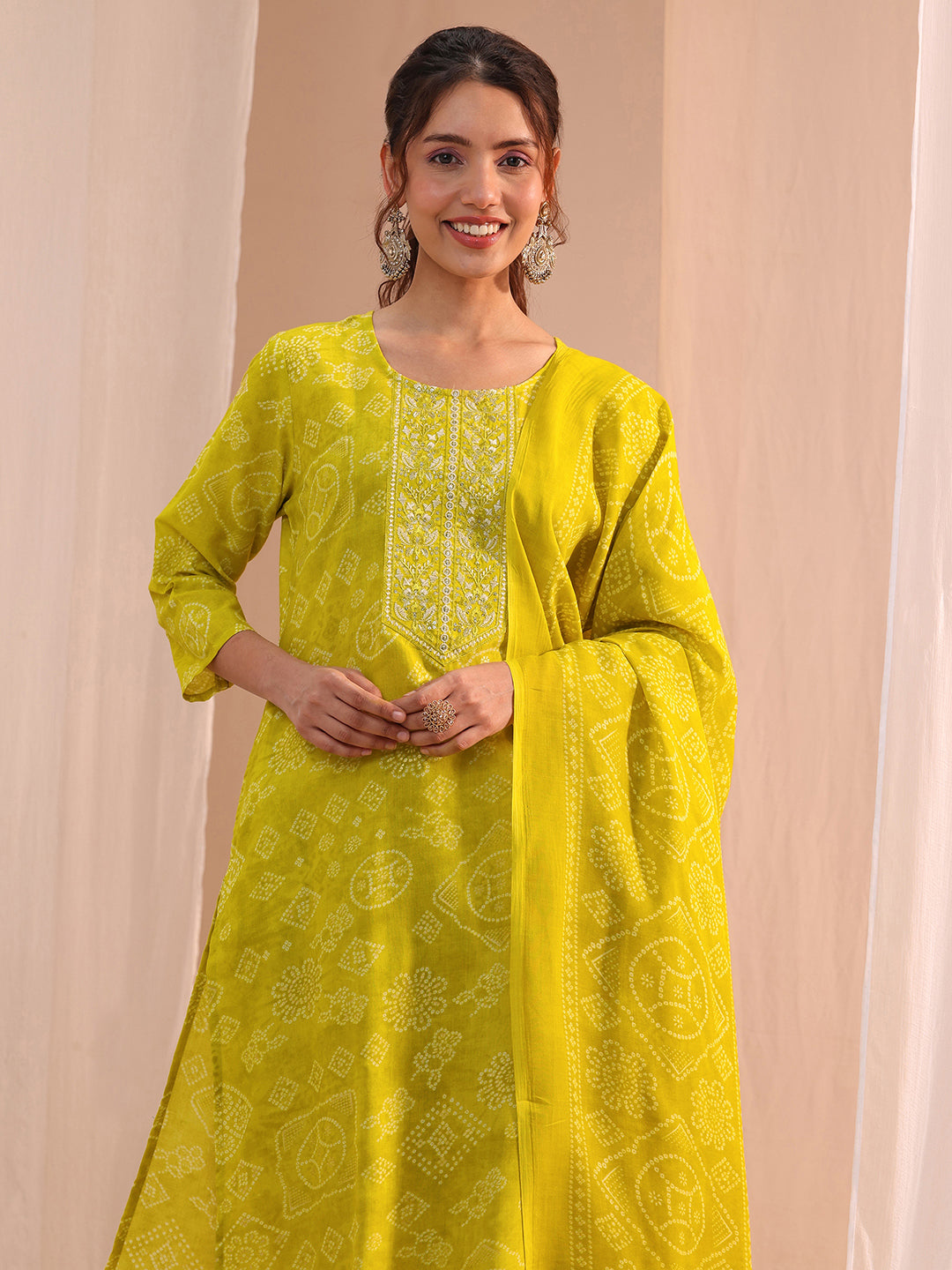  Green Bandhani Printed Cotton Blend Straight Suit Set 