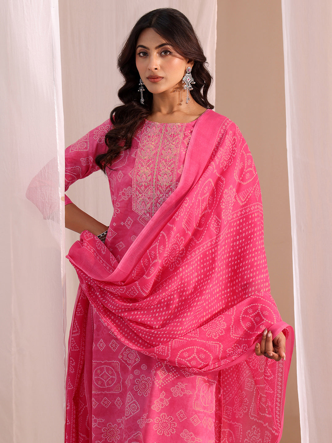 Pink Bandhani Printed Cotton Blend Straight Suit Set 
