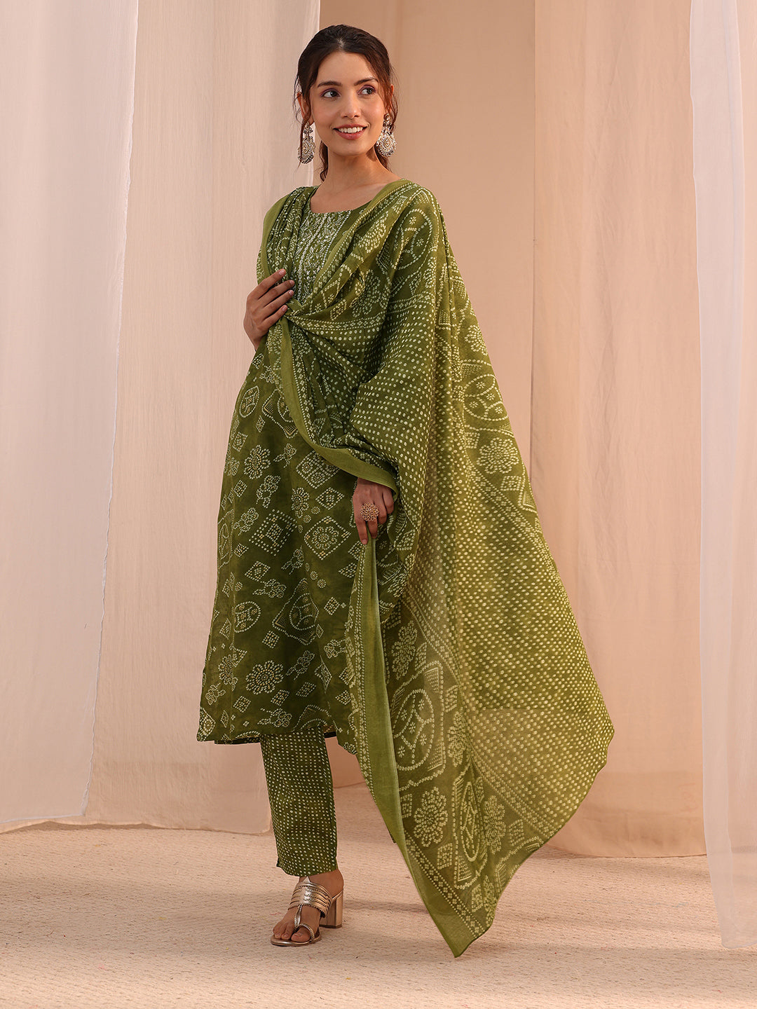 libas Green Bandhani Printed Cotton Blend Straight Suit Set-picture-57