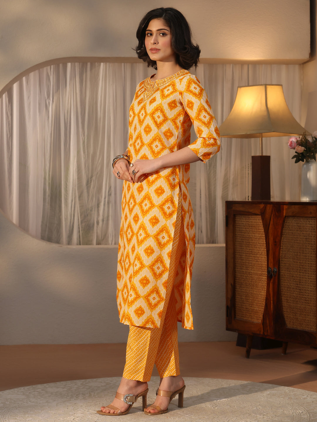  Gerua Mustard Geometric Printed Straight Suit Set 