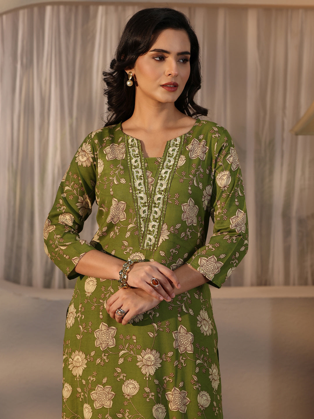  Gerua Green Floral Printed Straight Suit Set 