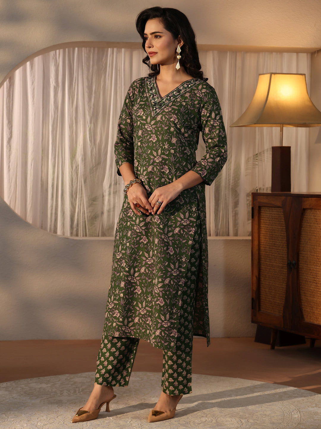  Gerua Green Floral Printed Straight Suit Set 