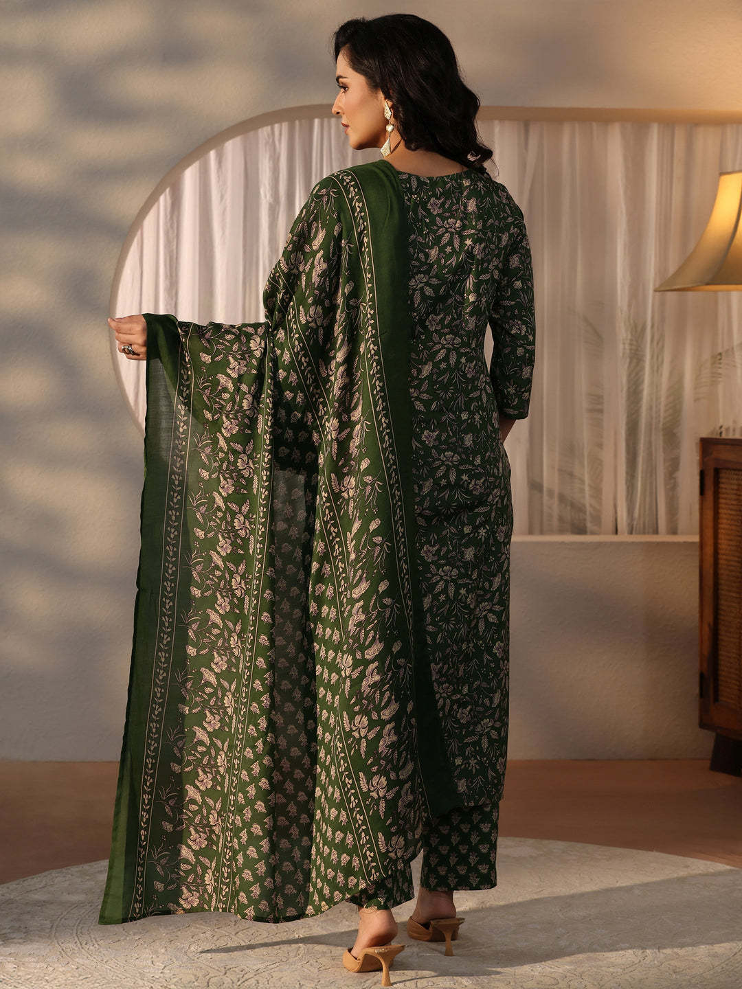  Gerua Green Floral Printed Straight Suit Set 