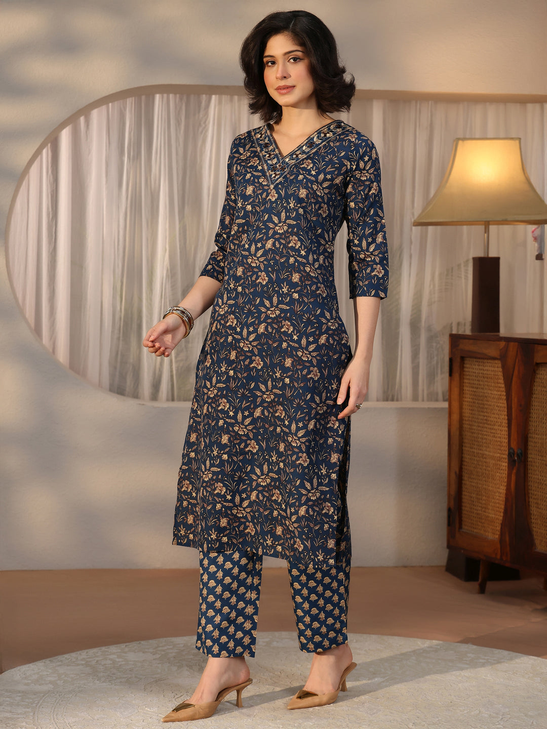  Gerua Blue Floral Printed Straight Suit Set 