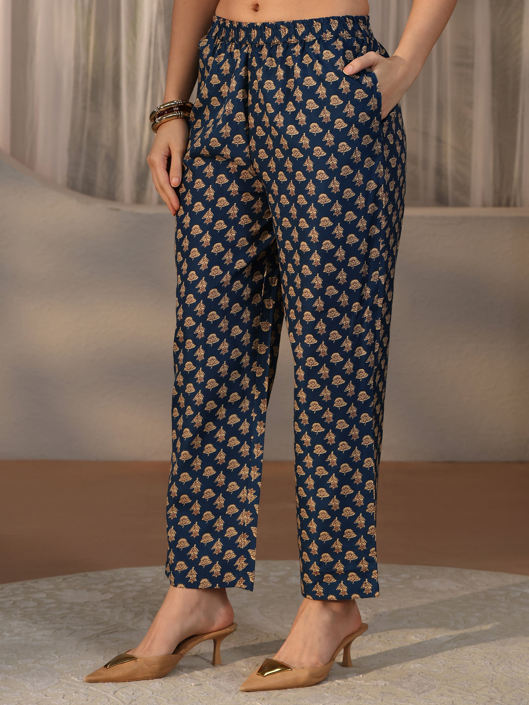  Gerua Blue Floral Printed Straight Suit Set 