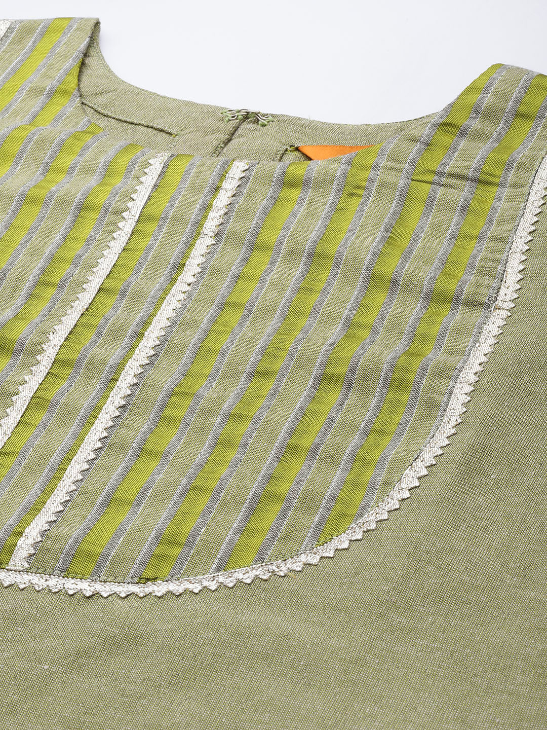  Green Yoke Design Cotton Blend Suit Set 