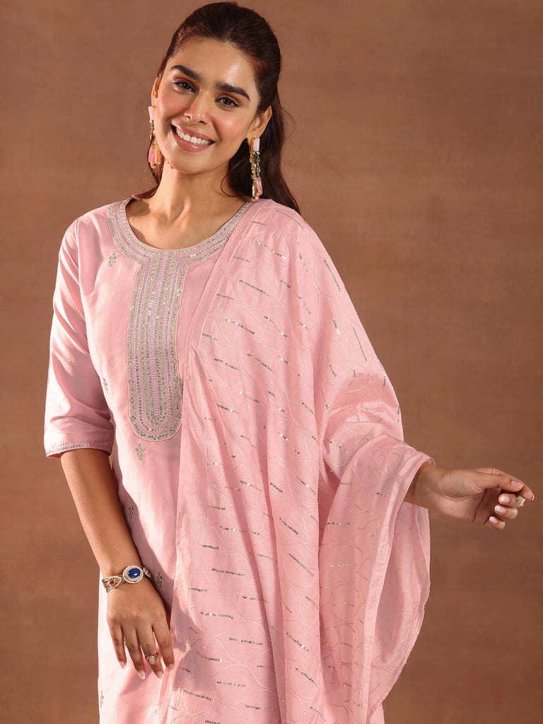 Gerua Pink Embroidered Silk Blend Straight Suit Set With Dupatta