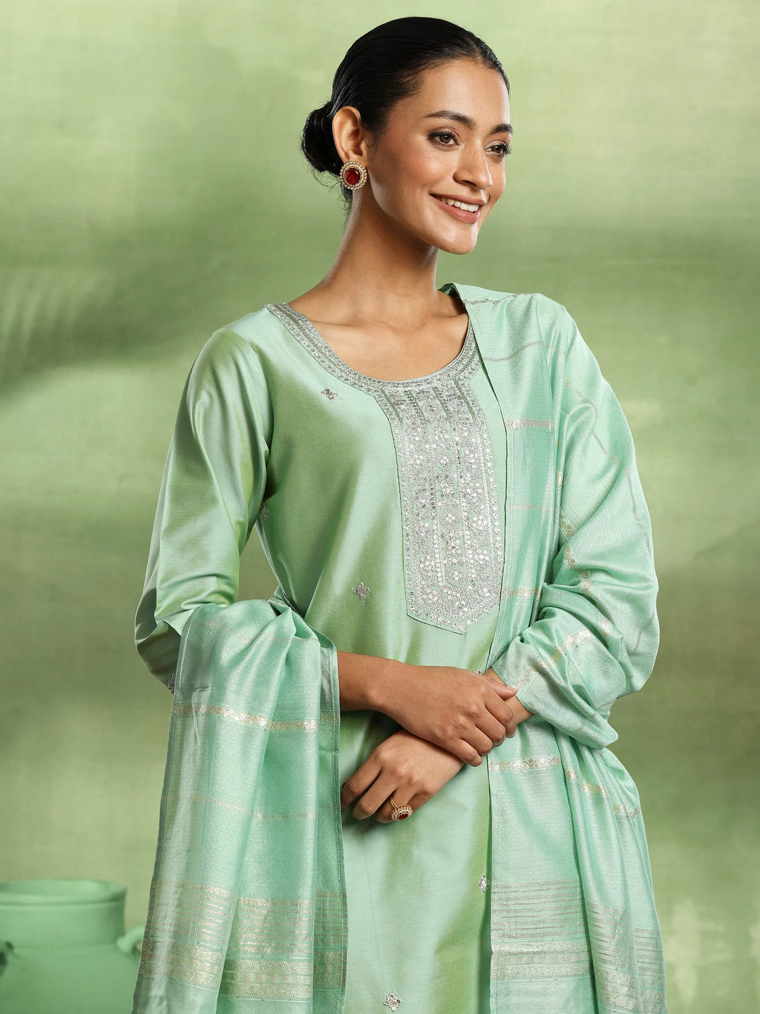  Green Embroidered Silk Blend Straight Suit With Dupatta 