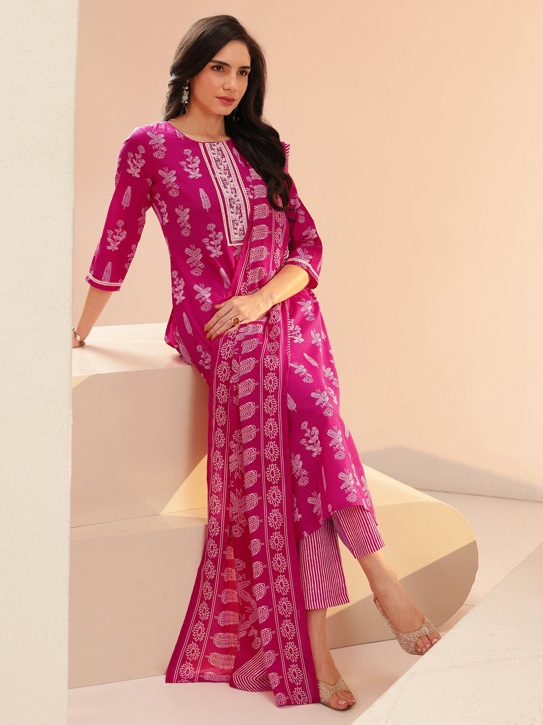  Gerua Rani Pink Floral Printed Cotton Blend Straight Suit Set 