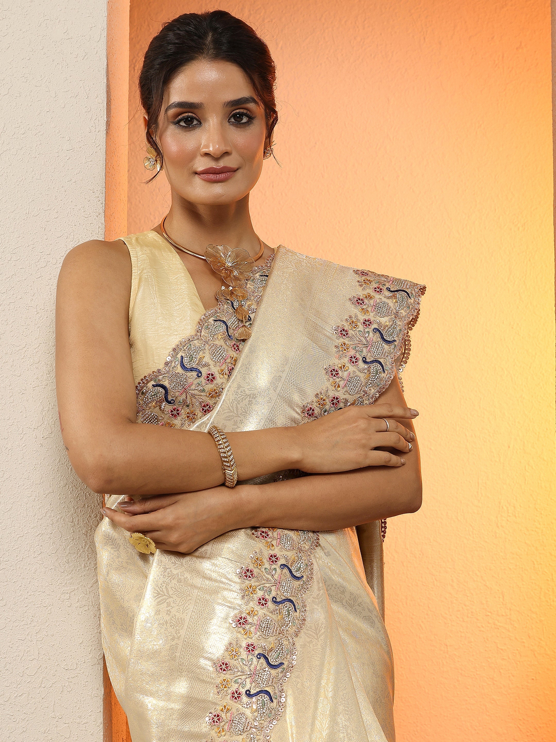 libas Gold Woven Design Silk Blend Sarees With Unstitched Blouse Piece-picture-37