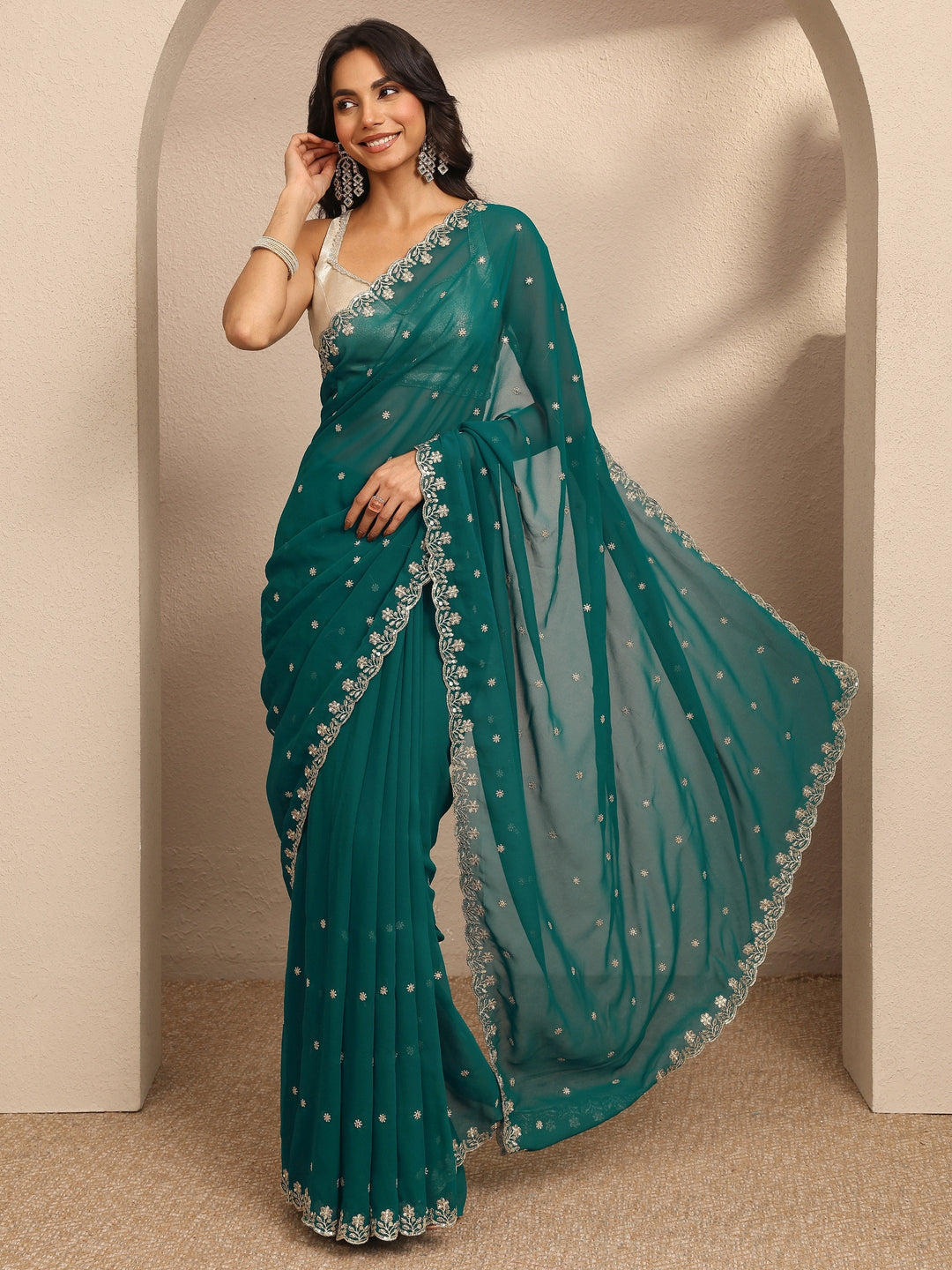 Green Embroidered Georgette Saree With Unstitched Blouse Piece