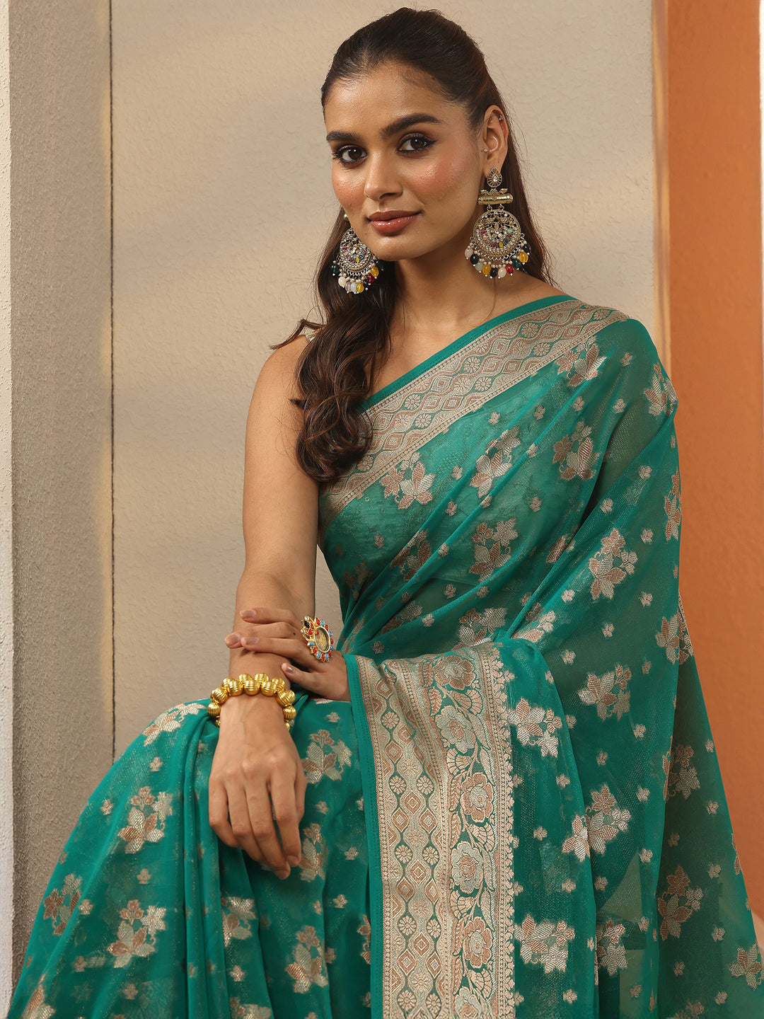 Green Woven Design Pure Georgette Saree With Unstitched Blouse Piece