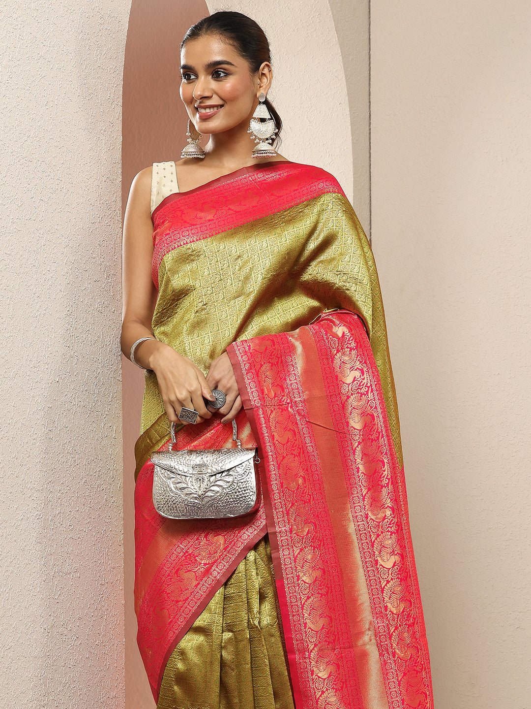 Green Woven Design Silk Blend Sarees With Unstitched Blouse Piece