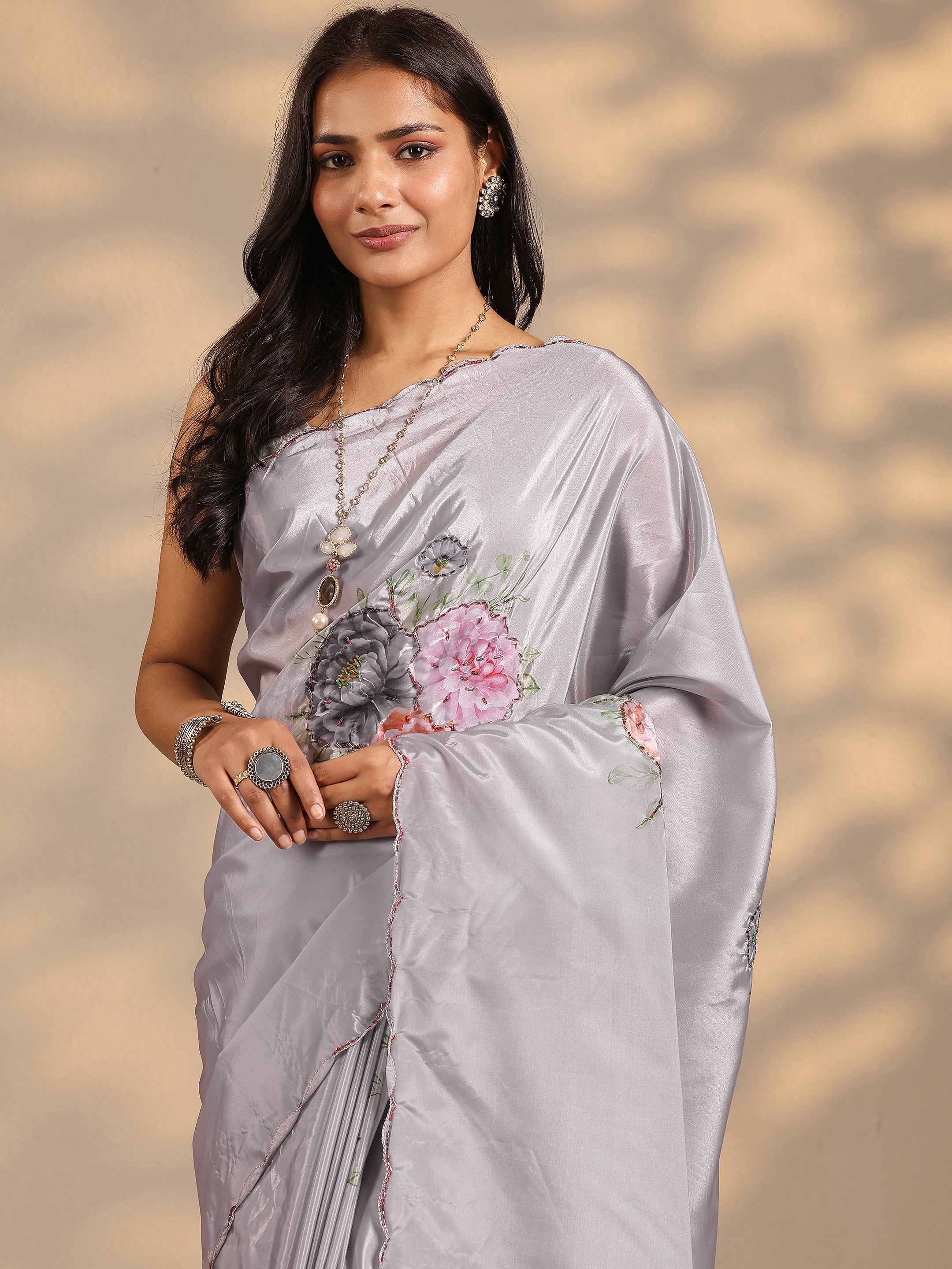 libas Grey Printed Silk Blend Saree With Unstitched Blouse Piece-picture-30