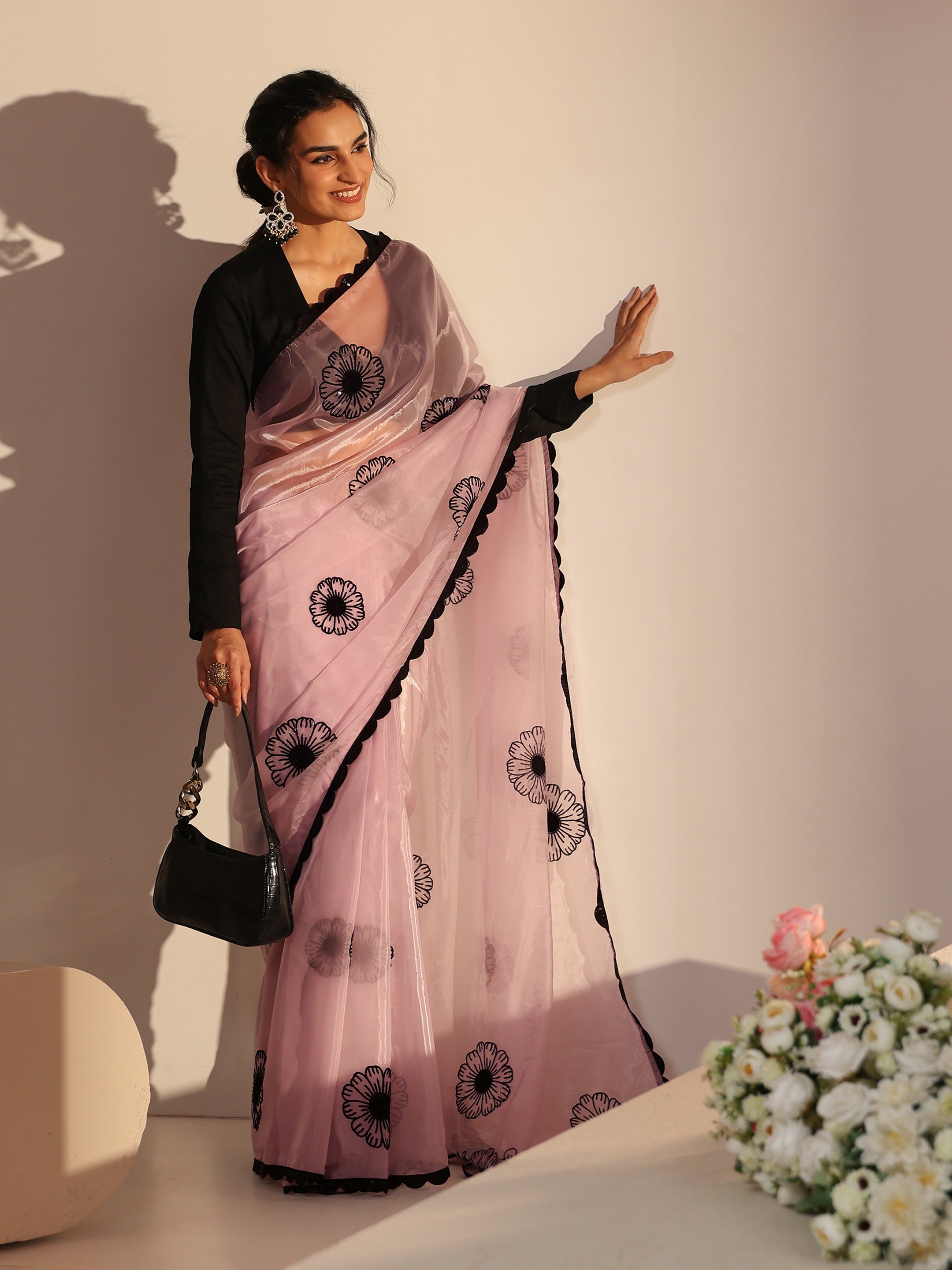 Libas Baby Pink Floral Embroidered Tissue Saree with Scalloped Border-picture-21