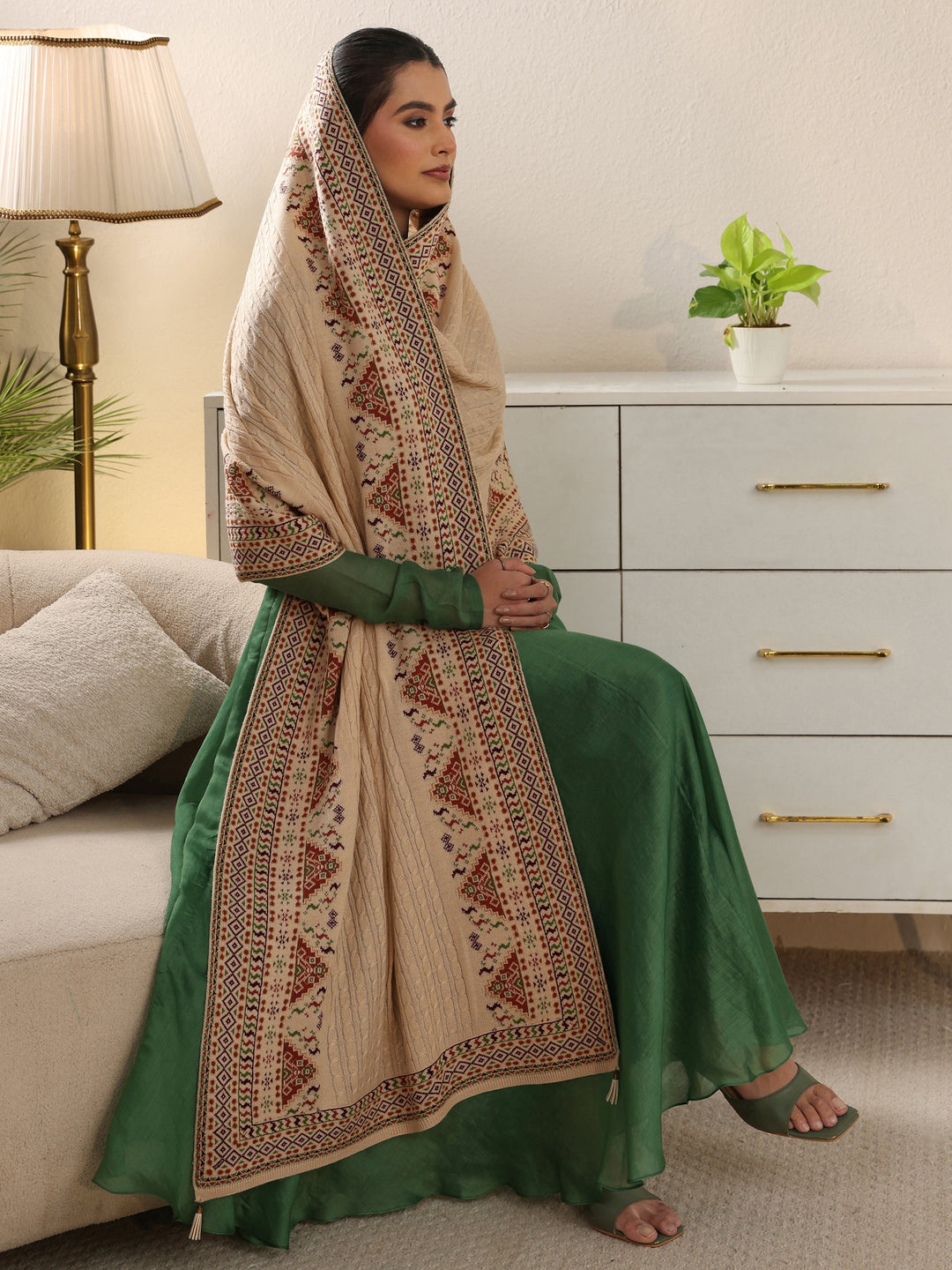  Libas Beige Cable Knit Acrylic Wrap Shawl 