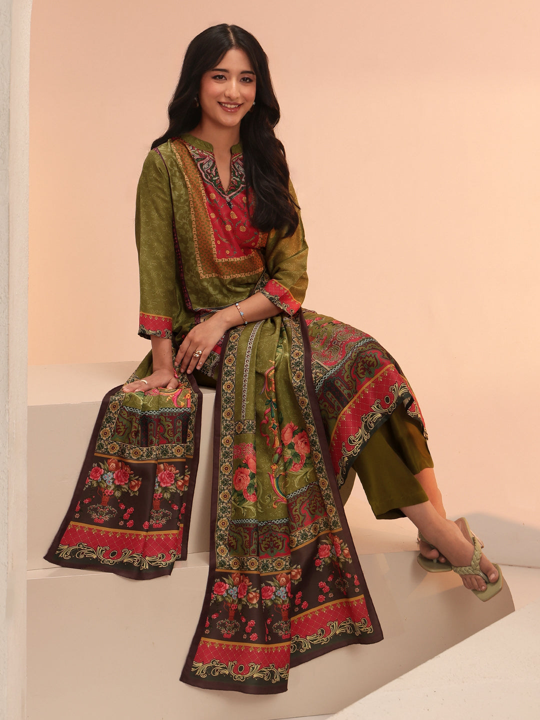  Libas Green Floral Printed Muslin Straight Suit Set 