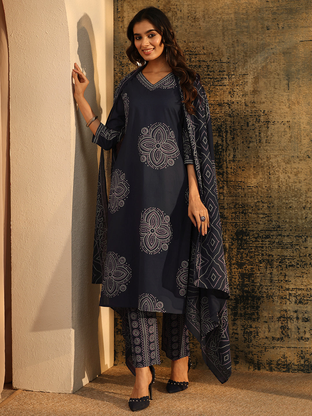 Libas Indigo Blue Bandhani Printed Cotton Straight Suit Set-image-7