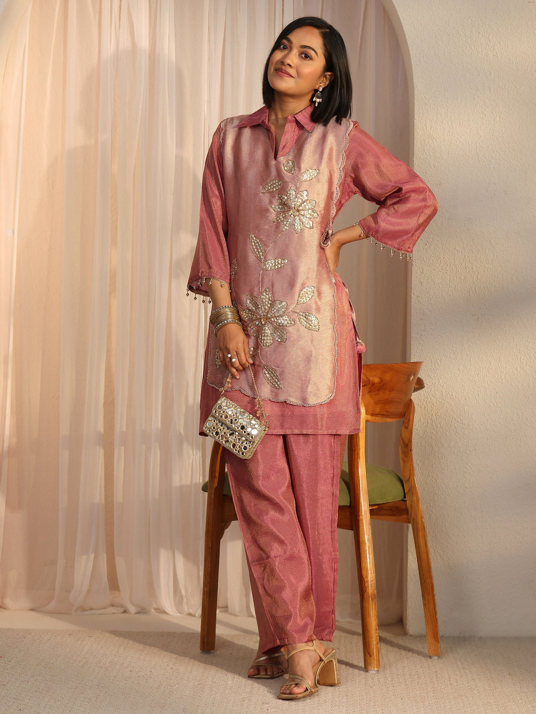  Libas Mauve Floral Embellished Tissue Bib Style Co-Ord Set 