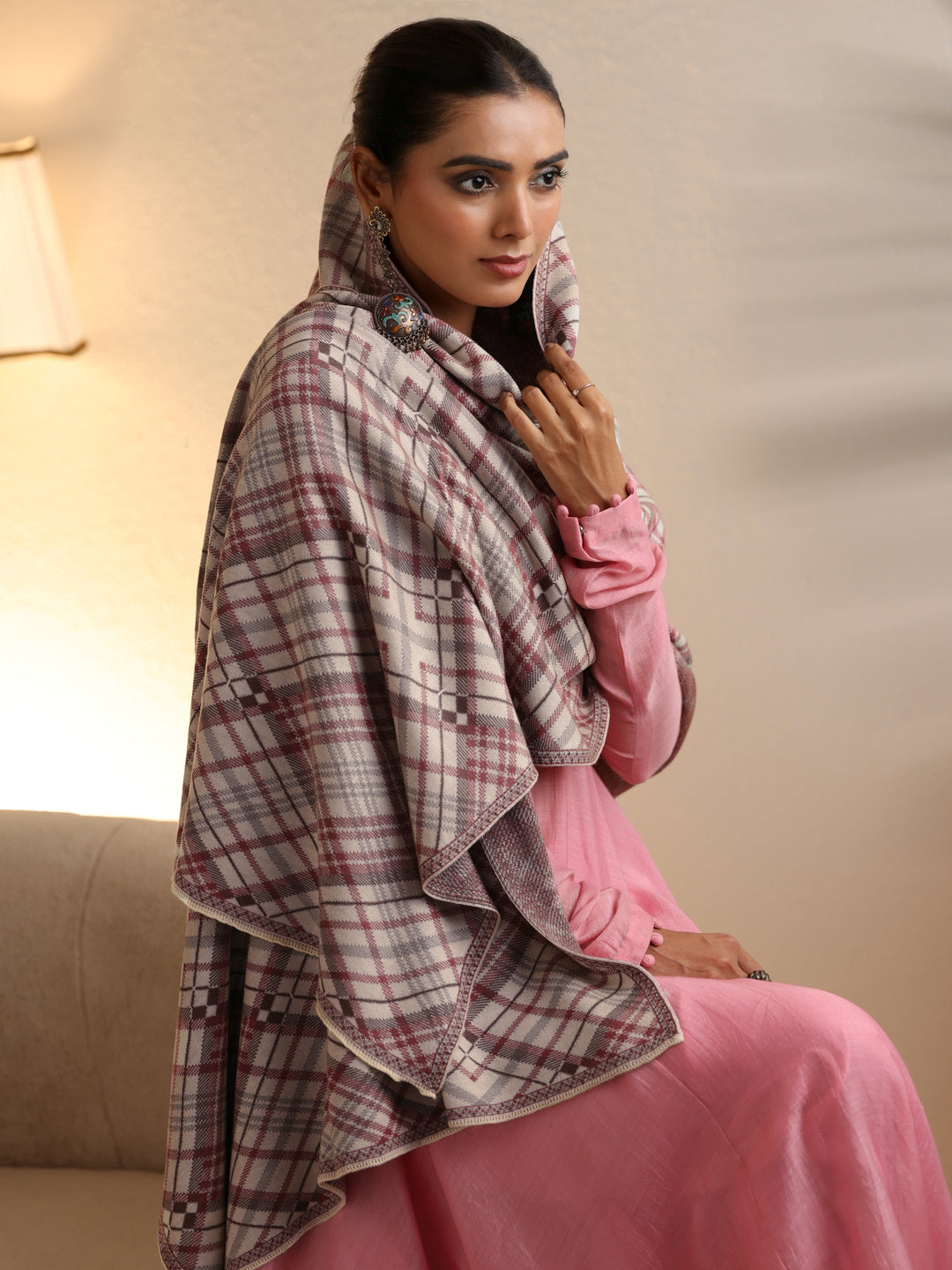  Libas Off White Checked Knitted Acrylic Shawl 