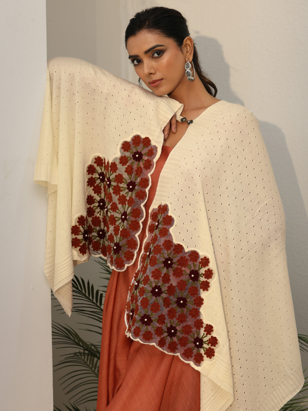  Libas Off White Floral Knitted Acrylic Wrap Shawl 