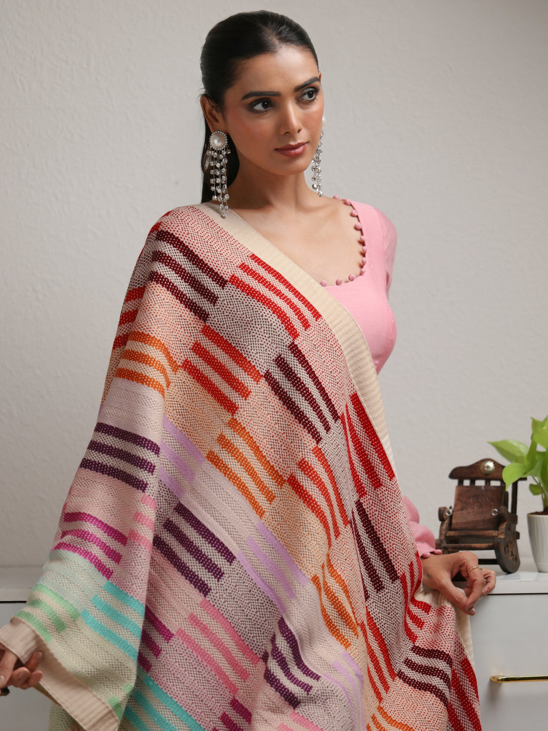 Libas Off White Geometric Knitted Acrylic Wrap Shawl 