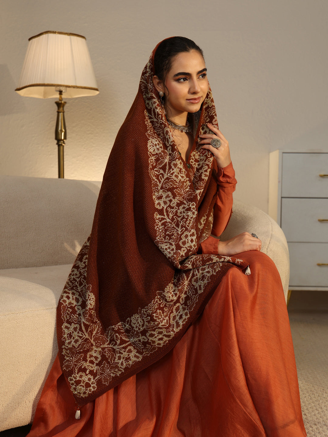  Libas Rust Brown Floral Knitted Acrylic Wrap Shawl 
