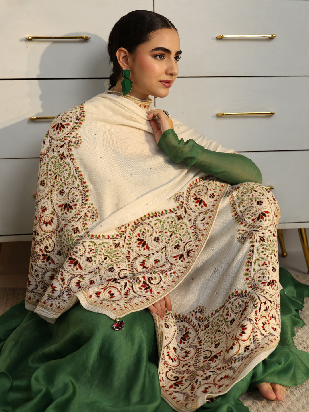  Libas White Floral Knitted Acrylic Wrap Shawl 