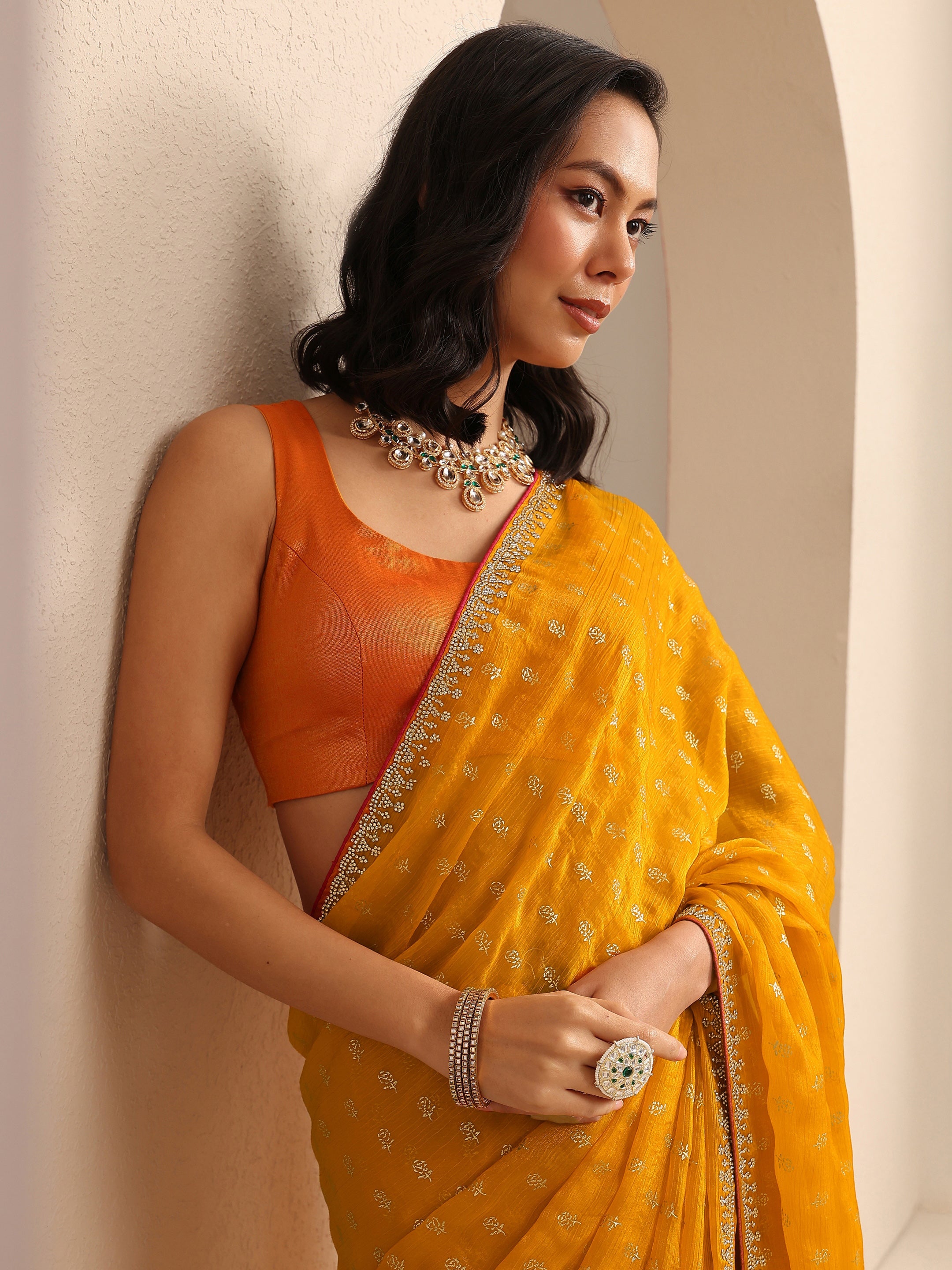libas Mustard Printed Silk Blend Saree With Unstitched Blouse Piece-picture-22
