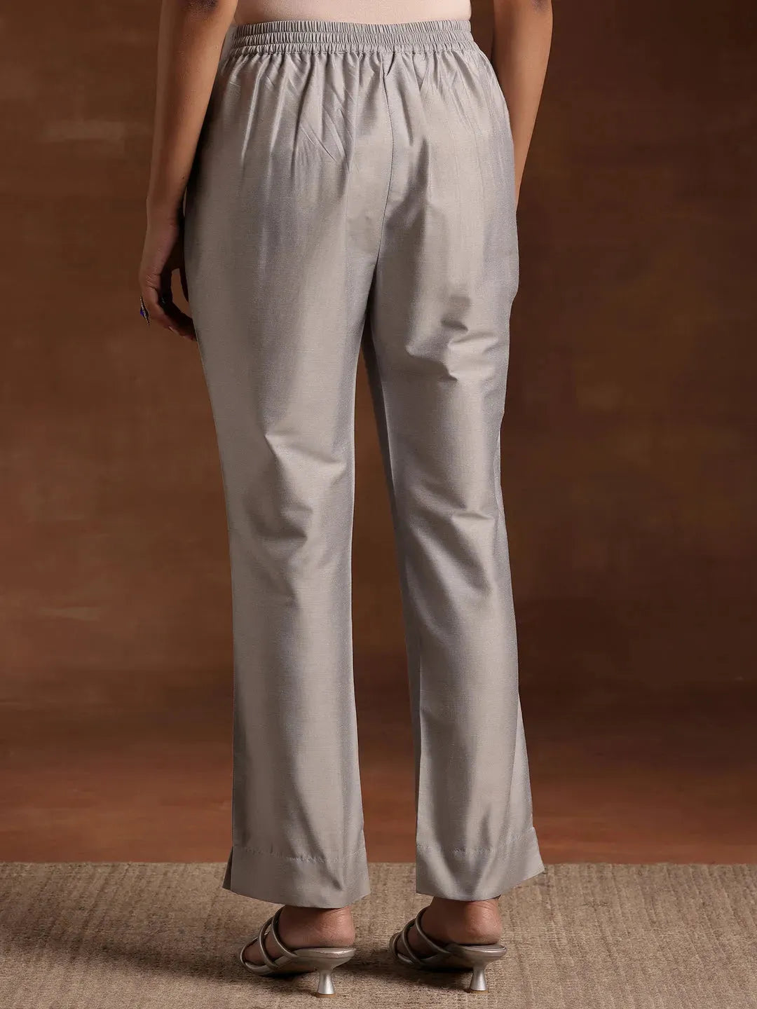  Grey Solid Silk Trousers 