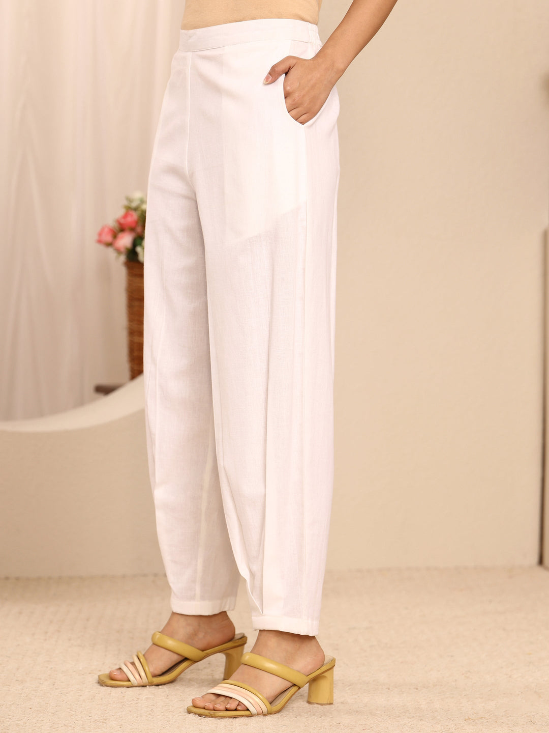  White Solid Cotton Trousers 