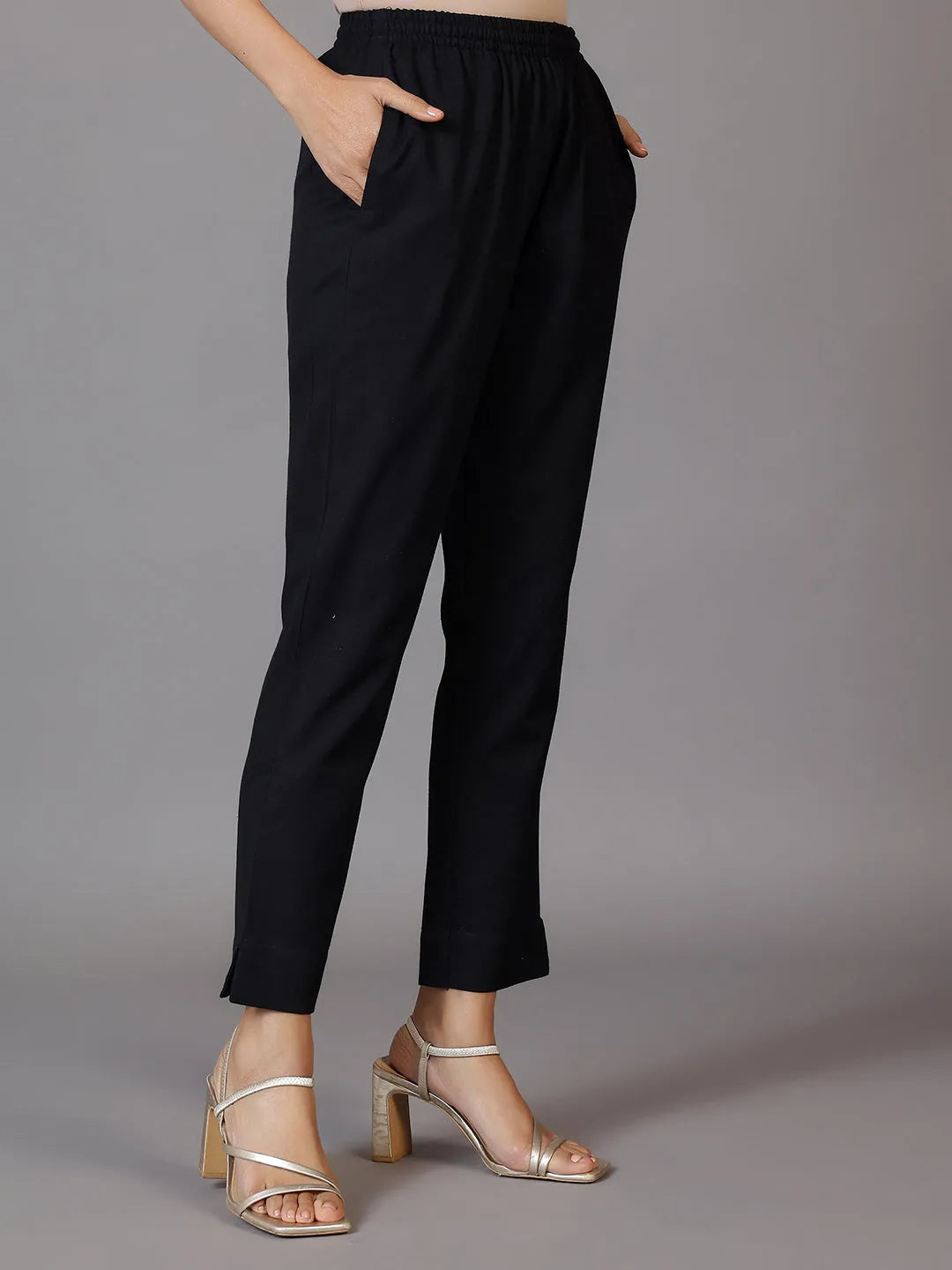  Black Solid Cotton Trousers 