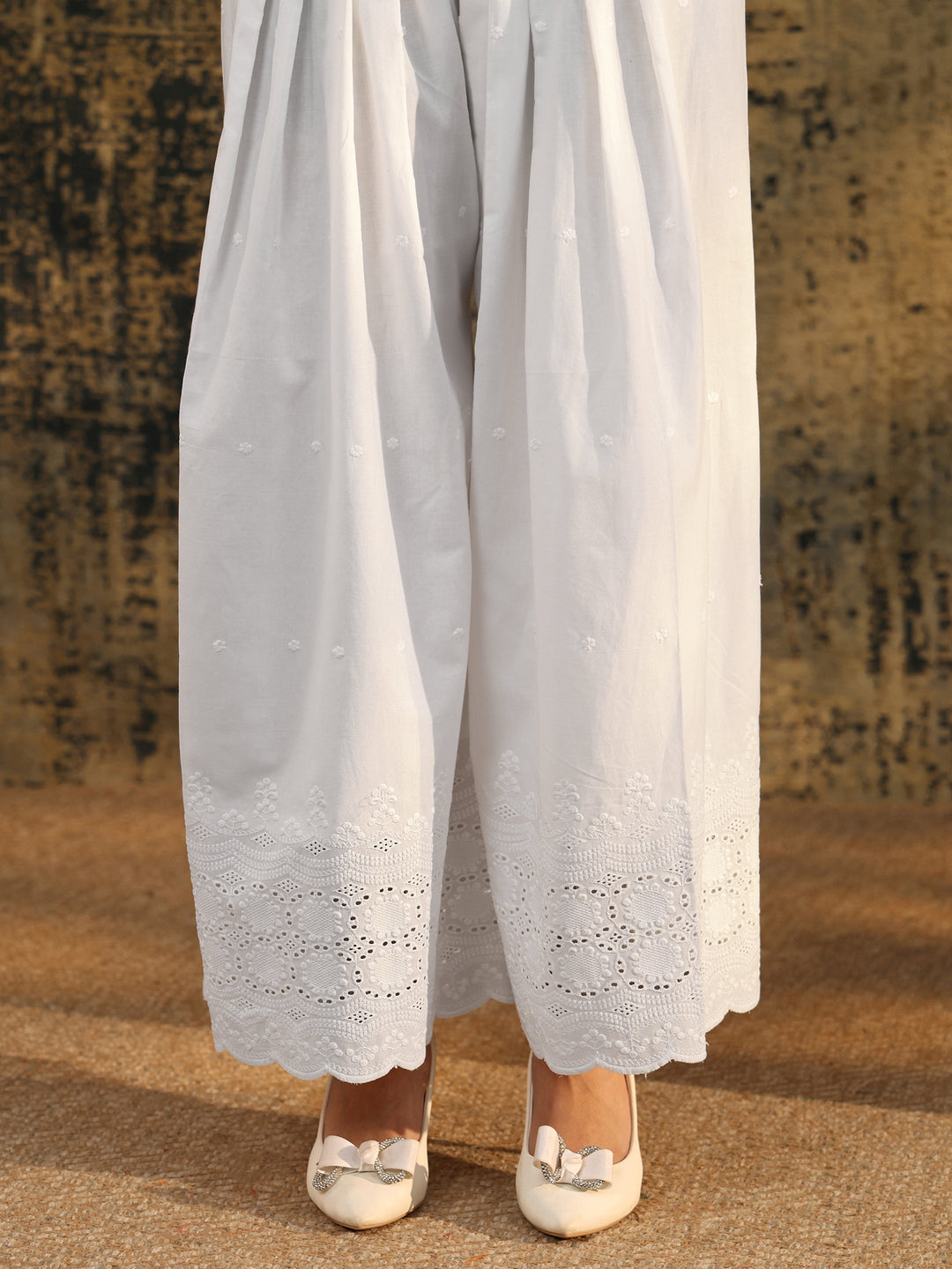  Libas White Schiffli Embroidered Wide Leg Palazzo 