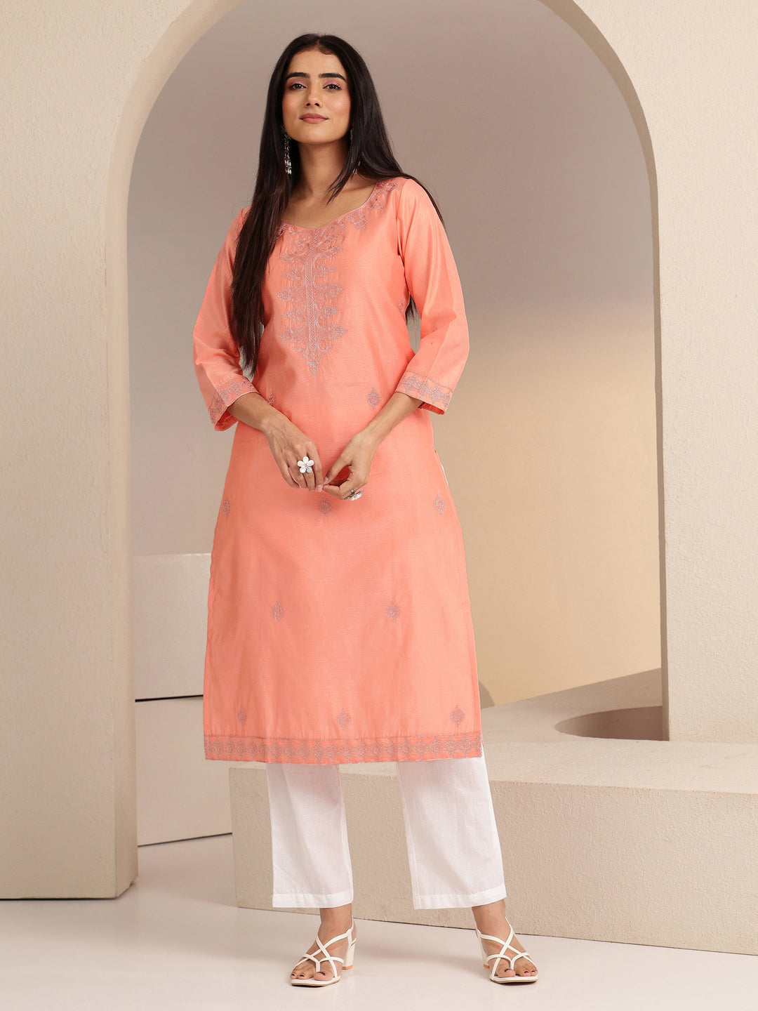  Peach Embroidered Silk Blend Straight Kurta 